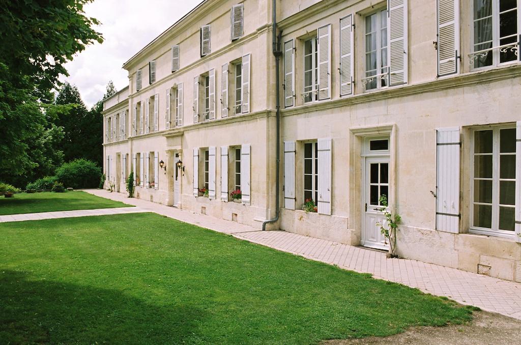 Chateau De Mesnac Exterior foto